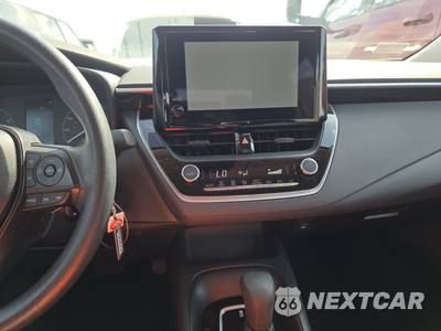 2025 Toyota Corolla LE Sedan - zdjęcie 17 z 26 - miniatura