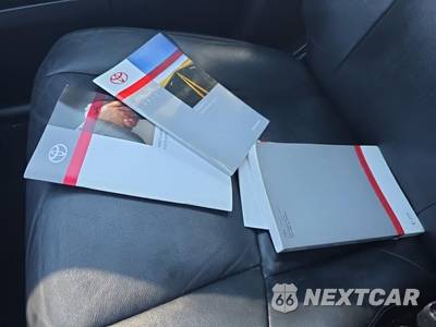 2012 Toyota Avalon - zdjęcie 16 z 18 - miniatura