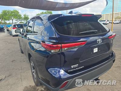 2023 Toyota Highlander XLE - zdjęcie 6 z 20 - miniatura