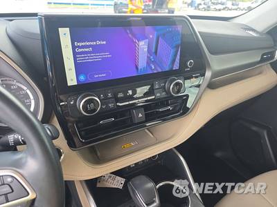 2023 Toyota Highlander XLE - zdjęcie 11 z 20 - miniatura