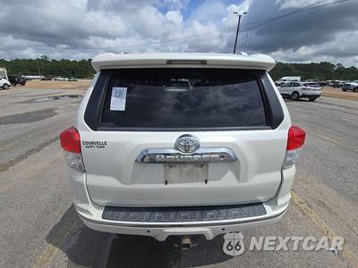2013 Toyota 4Runner SR5 - zdjęcie 5 z 30 - miniatura