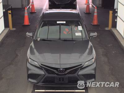 2023 Toyota Camry SE - zdjęcie 2 z 27 - miniatura
