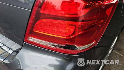 2015 Mercedes-Benz GLK 350 4MATIC - zdjęcie 26 z 35 - miniatura