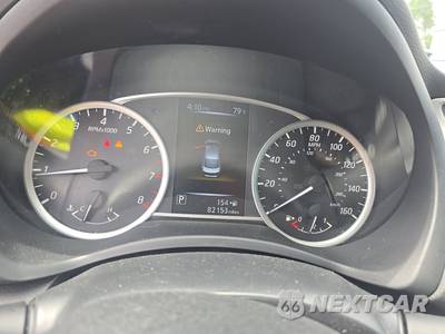 2017 Nissan Sentra SR TURBO - zdjęcie 12 z 18 - miniatura