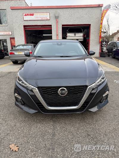 2019 Nissan Altima SV - zdjęcie 2 z 13 - miniatura