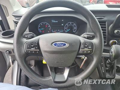 2025 Ford Transit 250 Cargo Van Low Roof 130.0" WB - zdjęcie 10 z 40 - miniatura