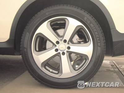 2016 Mercedes-Benz GLC 300 4MATIC - zdjęcie 12 z 24 - miniatura