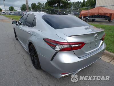 2021 Toyota Camry XSE - zdjęcie 8 z 28 - miniatura