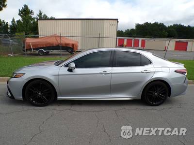 2021 Toyota Camry XSE - zdjęcie 9 z 28 - miniatura