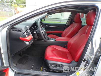 2021 Toyota Camry XSE - zdjęcie 11 z 28 - miniatura