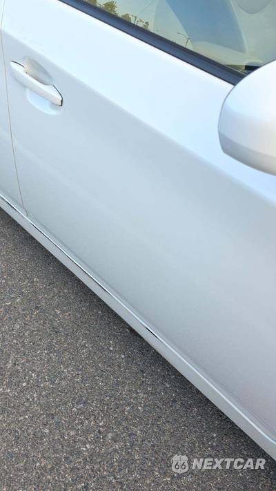2012 Toyota Prius Four - zdjęcie 20 z 34 - miniatura