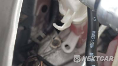 2018 Toyota Camry Hybrid LE - zdjęcie 21 z 38 - miniatura
