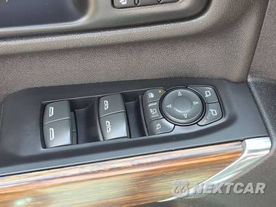 2022 Chevrolet Silverado 2500HD High Country Crew Cab Medium Bed 3LZ - zdjęcie 27 z 48 - miniatura
