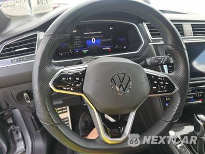 2024 Volkswagen Tiguan SE R-Line Black - zdjęcie 10 z 19 - miniatura