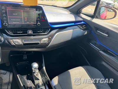 2021 Toyota C-HR XLE - zdjęcie 16 z 17 - miniatura