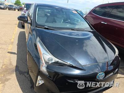 2016 Toyota Prius Four Touring - zdjęcie 2 z 37 - miniatura