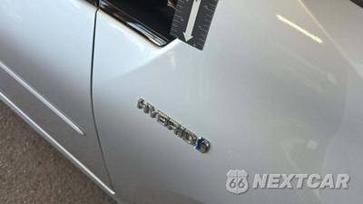 2017 Toyota Prius Four - zdjęcie 32 z 37 - miniatura