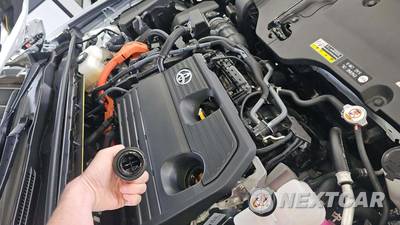 2024 Toyota Crown Limited - zdjęcie 17 z 37 - miniatura