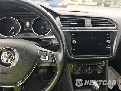 2018 Volkswagen Tiguan SE - zdjęcie 11 z 20 - miniatura