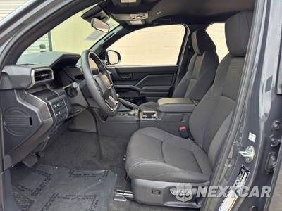 2025 Toyota 4Runner SR5 - zdjęcie 13 z 48 - miniatura