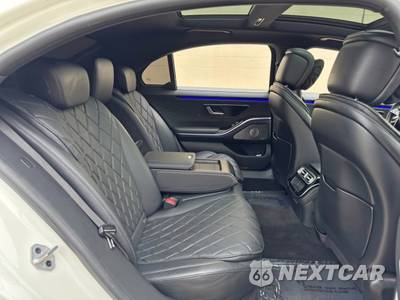 2021 Mercedes-Benz S 580 4MATIC Sedan - zdjęcie 46 z 48 - miniatura