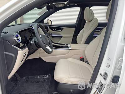 2025 Mercedes-Benz GLC 350e - zdjęcie 15 z 48 - miniatura