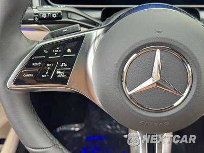 2025 Mercedes-Benz GLC 350e - zdjęcie 21 z 48 - miniatura