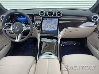 2025 Mercedes-Benz GLC 350e - zdjęcie 11 z 48 - miniatura