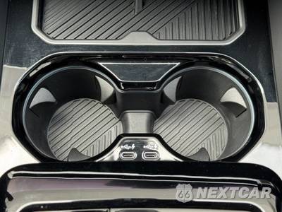 2024 BMW 5 Series Sedan 530i M SPORT LINE - zdjęcie 33 z 48 - miniatura