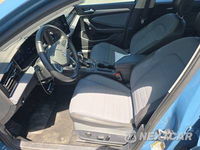 2025 Volkswagen Jetta SE - zdjęcie 7 z 20 - miniatura