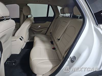 2019 Mercedes-Benz GLC 350e - zdjęcie 13 z 21 - miniatura