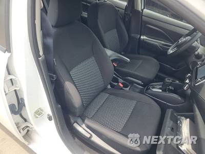 2021 Nissan Versa S - zdjęcie 8 z 26 - miniatura