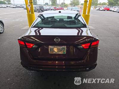 2024 Nissan Altima SV - zdjęcie 5 z 39 - miniatura