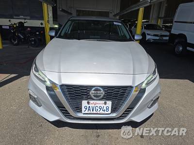 2022 Nissan Altima SV - zdjęcie 2 z 31 - miniatura