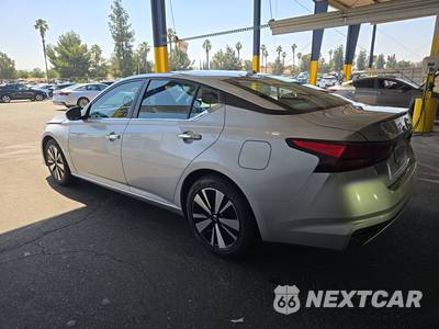 2022 Nissan Altima SV - zdjęcie 6 z 31 - miniatura
