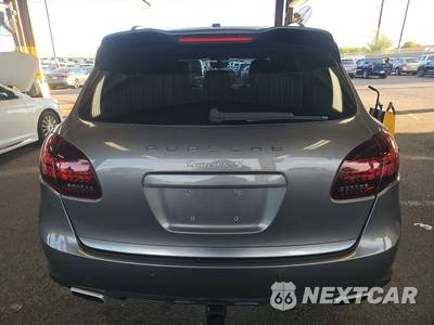 2011 Porsche Cayenne S - zdjęcie 5 z 33 - miniatura