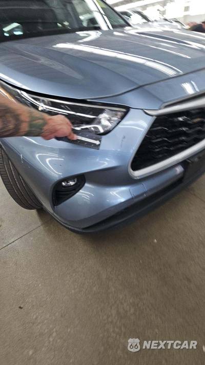 2023 Toyota Highlander XLE - zdjęcie 21 z 22 - miniatura