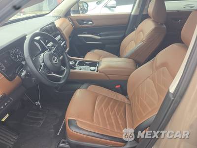 2023 Nissan Pathfinder Platinum - zdjęcie 7 z 22 - miniatura
