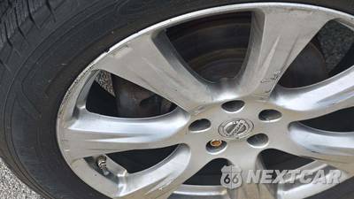 2014 Nissan Murano LE - zdjęcie 26 z 38 - miniatura