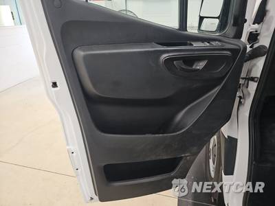 2023 Mercedes-Benz Sprinter 2500 Cargo Van High Roof 170.0" WB - zdjęcie 9 z 39 - miniatura