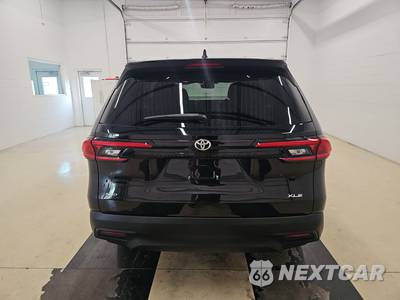 2024 Toyota Grand Highlander XLE - zdjęcie 5 z 35 - miniatura
