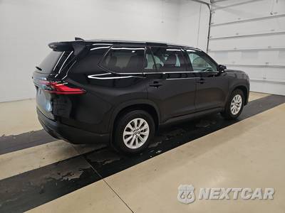 2024 Toyota Grand Highlander XLE - zdjęcie 4 z 35 - miniatura