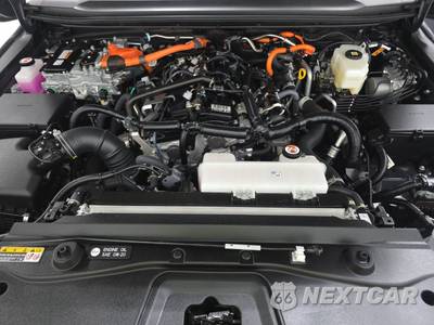 2025 Toyota Land Cruiser - zdjęcie 15 z 21 - miniatura