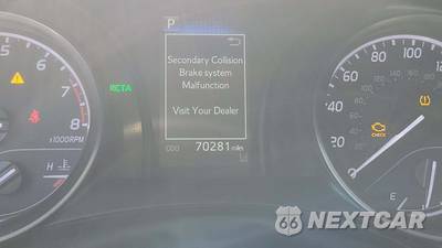 2021 Toyota Camry SE - zdjęcie 19 z 37 - miniatura