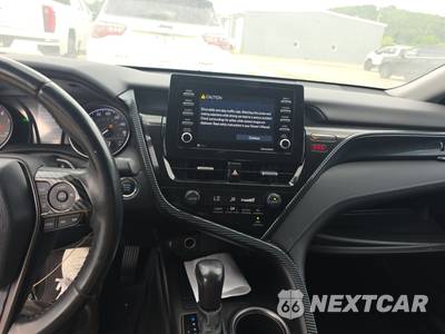 2021 Toyota Camry SE - zdjęcie 11 z 37 - miniatura