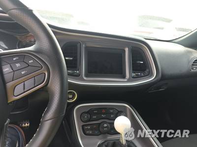 2022 Dodge Challenger R/T - zdjęcie 11 z 27 - miniatura