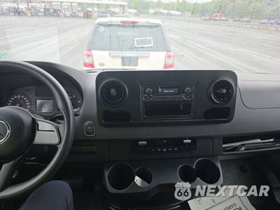 2022 Mercedes-Benz Sprinter 3500 Cargo Van DRW High Roof 170.0" WB - zdjęcie 11 z 22 - miniatura