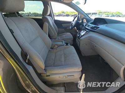 2014 Honda Odyssey EX 118.1" WB - zdjęcie 8 z 25 - miniatura