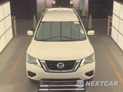 2020 Nissan Pathfinder S - zdjęcie 2 z 34 - miniatura