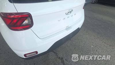 2025 Hyundai Venue SEL - zdjęcie 21 z 21 - miniatura